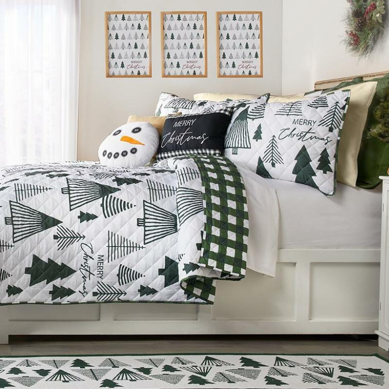 Christmas Tree Quilt Ensemble  |   Comforters & Quilts Bed & Bath Comforters & Quilts